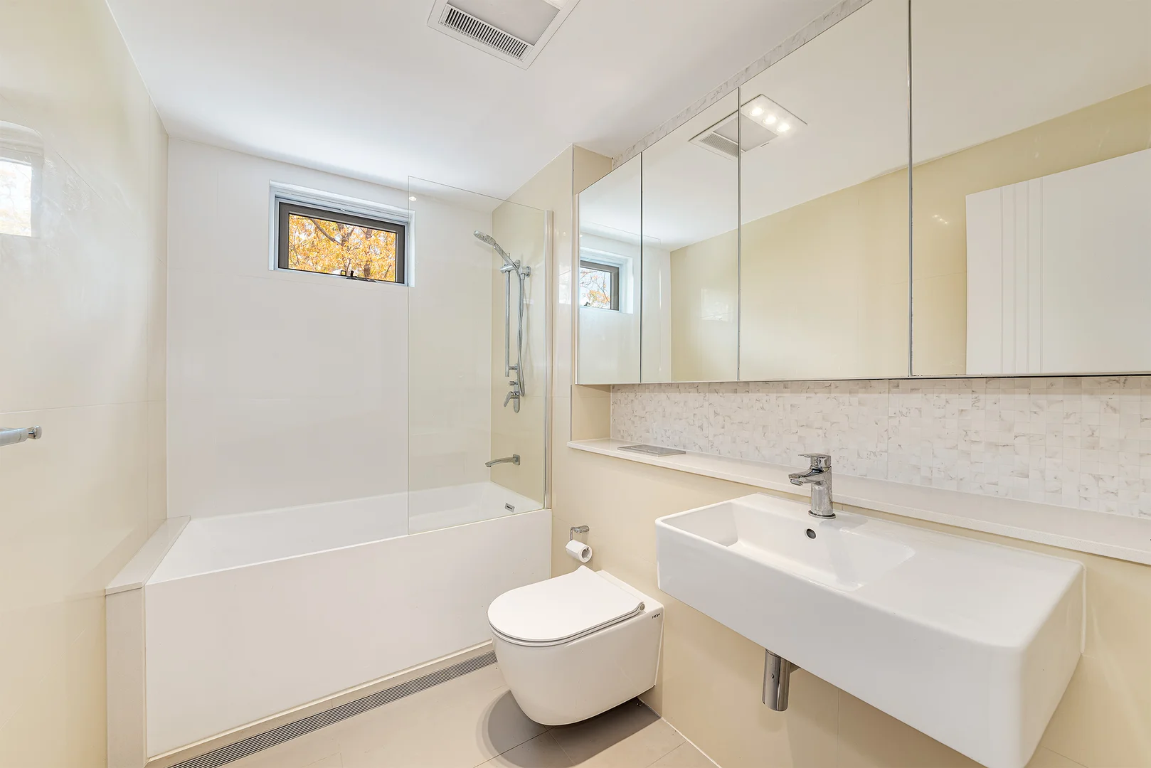 Additional image 4 of 301/1A Orinoco Street, Pymble NSW 2073