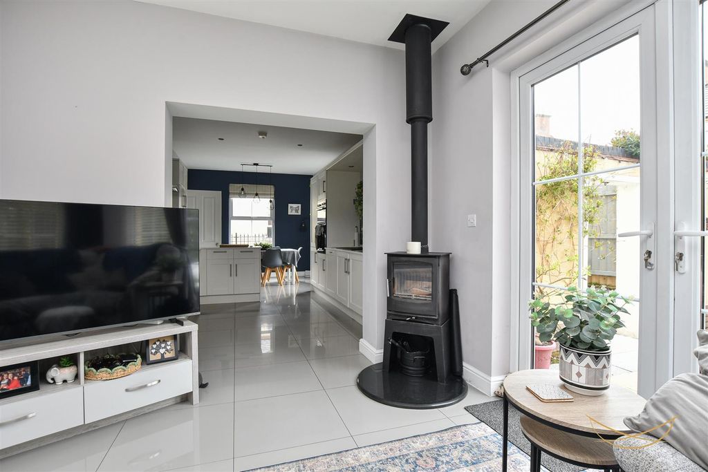 Additional image 18 of 4 bed detached house for saleReaders Place, Ballyclare BT39