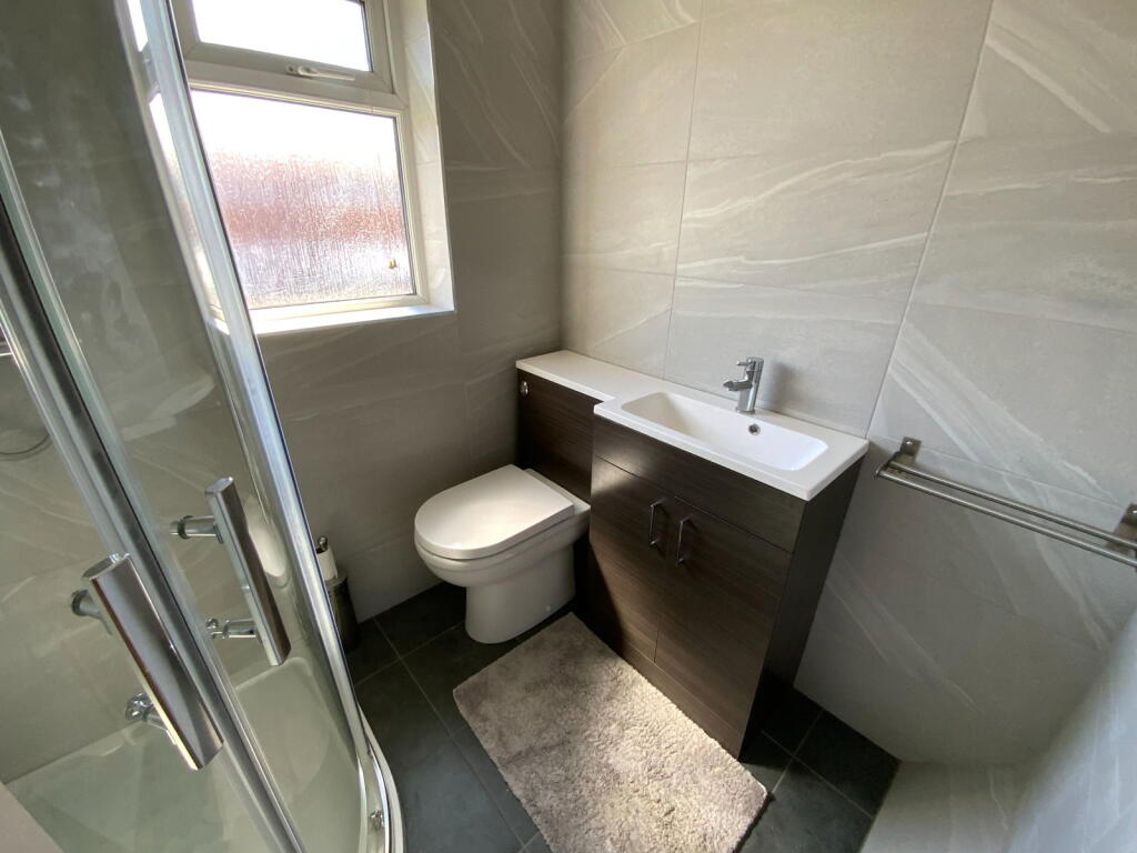 Additional image 10 of CRADLEY HEATH, Silverthorne Lane