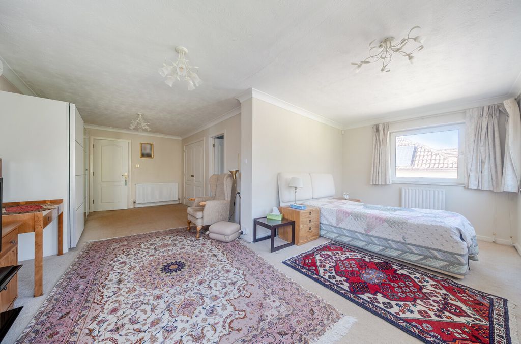 Additional image 9 of 4 bed detached house for saleBassett Heath Avenue, Bassett, Southampton, Hampshire SO16