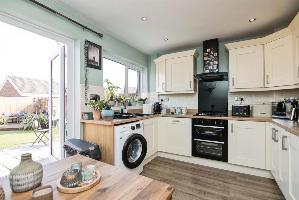 Additional image 10 of Penrice Drive, Tividale, Oldbury