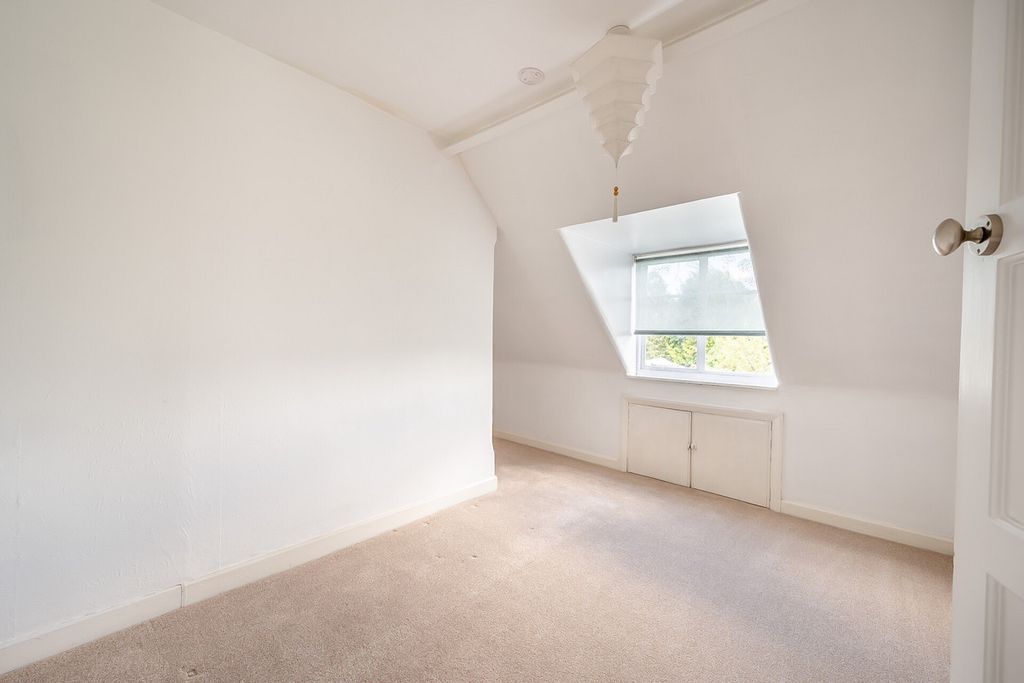 Additional image 31 of 6 bed detached house for salePratts Lane, Mappleborough Green, Warwickshire B80
