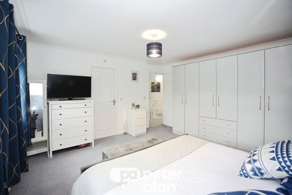 Additional image 17 of 4 bed detached house for saleManor Court, Edwardsville, Treharris CF46
