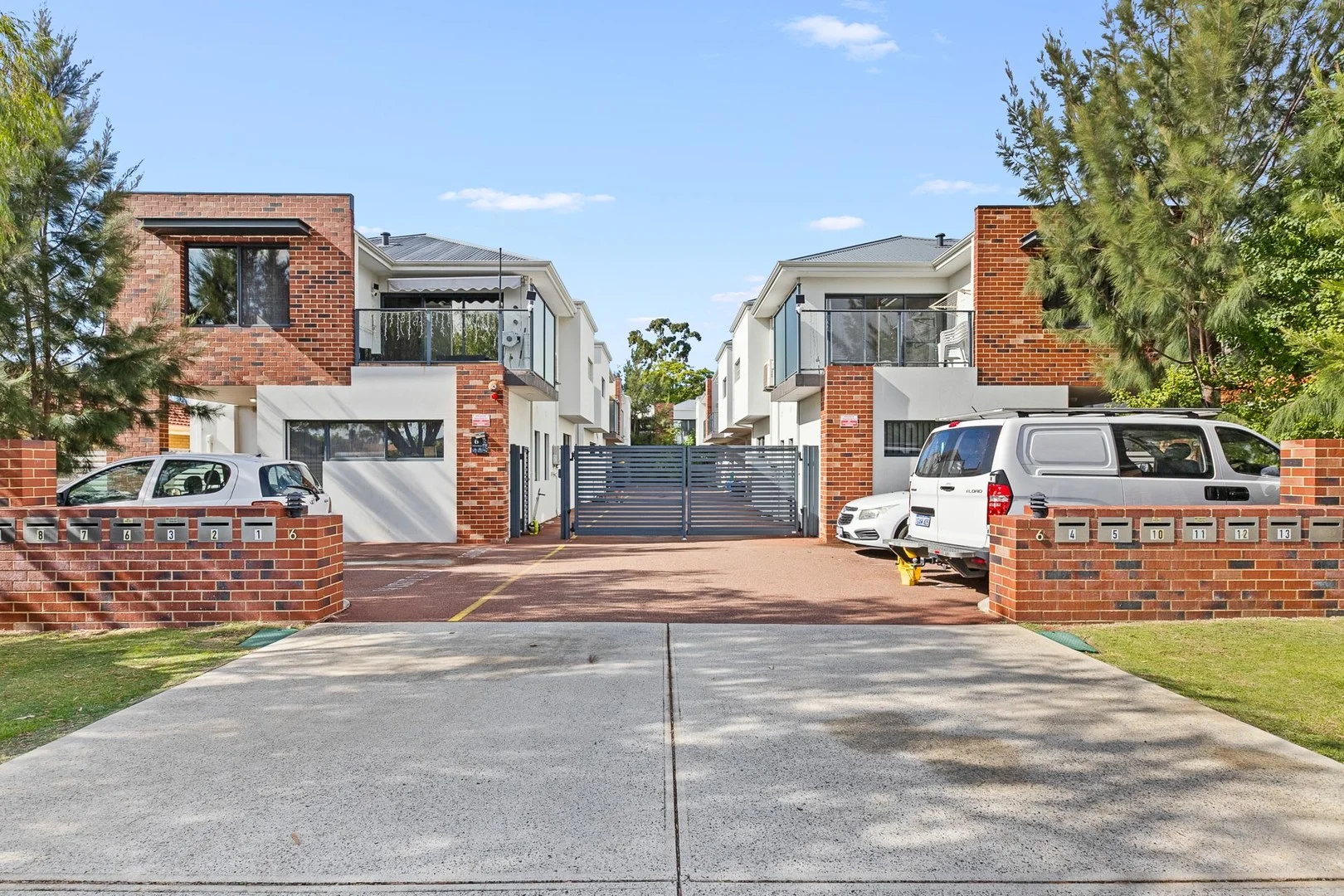 13/6 Fulham Street, Kewdale WA 6105