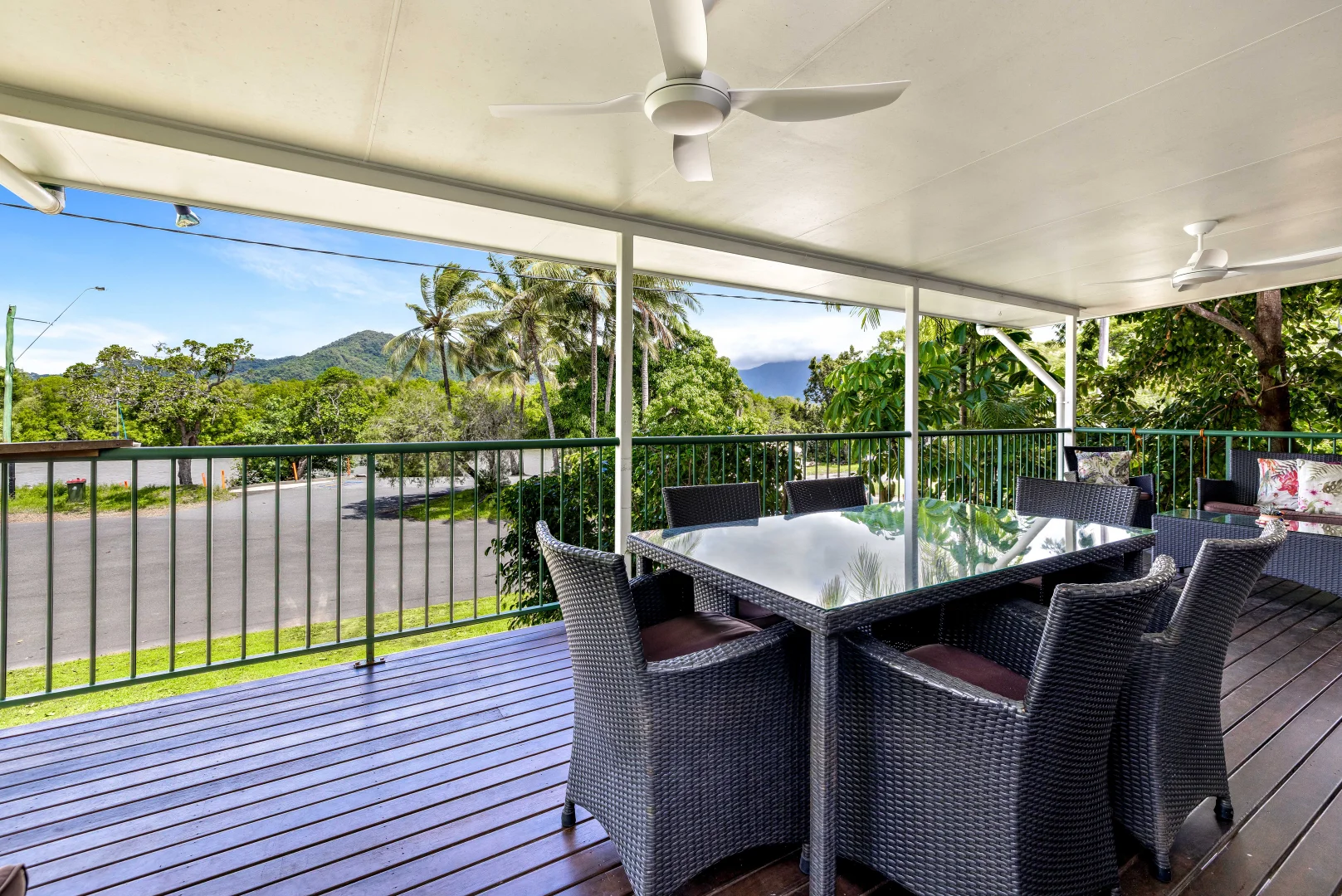 44 Barron River Esplanade, Machans Beach QLD 4878