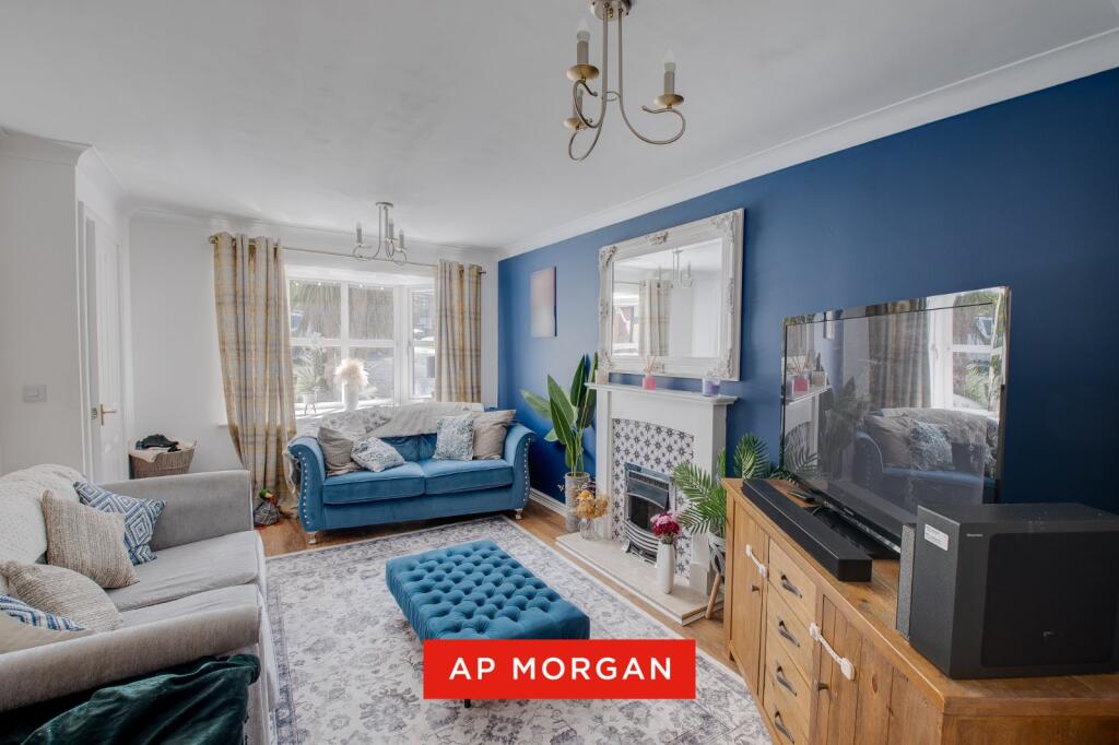 Mallow Drive, Bromsgrove, Worcestershire, B61 photo 3
