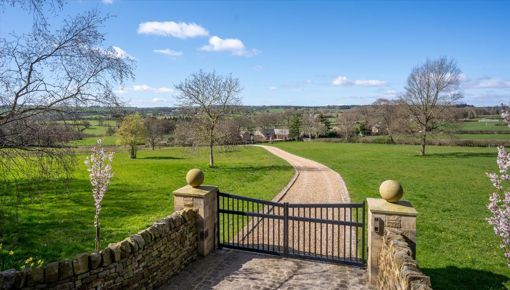 Additional image 48 of 6 bed detached house for saleHowhill Quarry Road, Beckwithshaw, Harrogate, North Yorkshire HG3