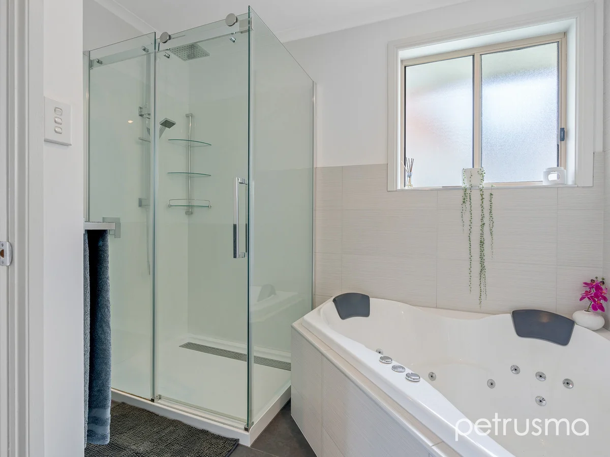 Additional image 15 of 1/40 Rosehill Crescent, Lenah Valley TAS 7008