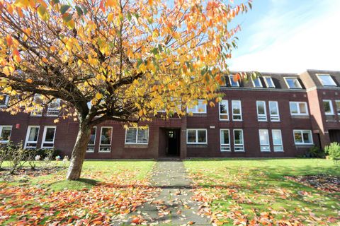 Clarence Gardens, Glasgow G11
