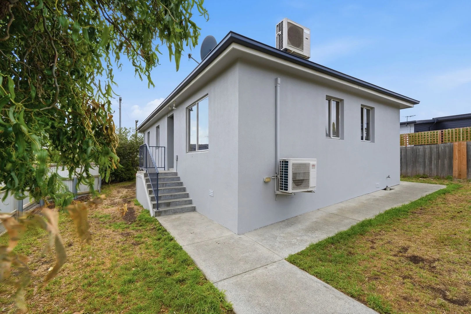 1/55 Cumberland St, Warrane TAS 7018