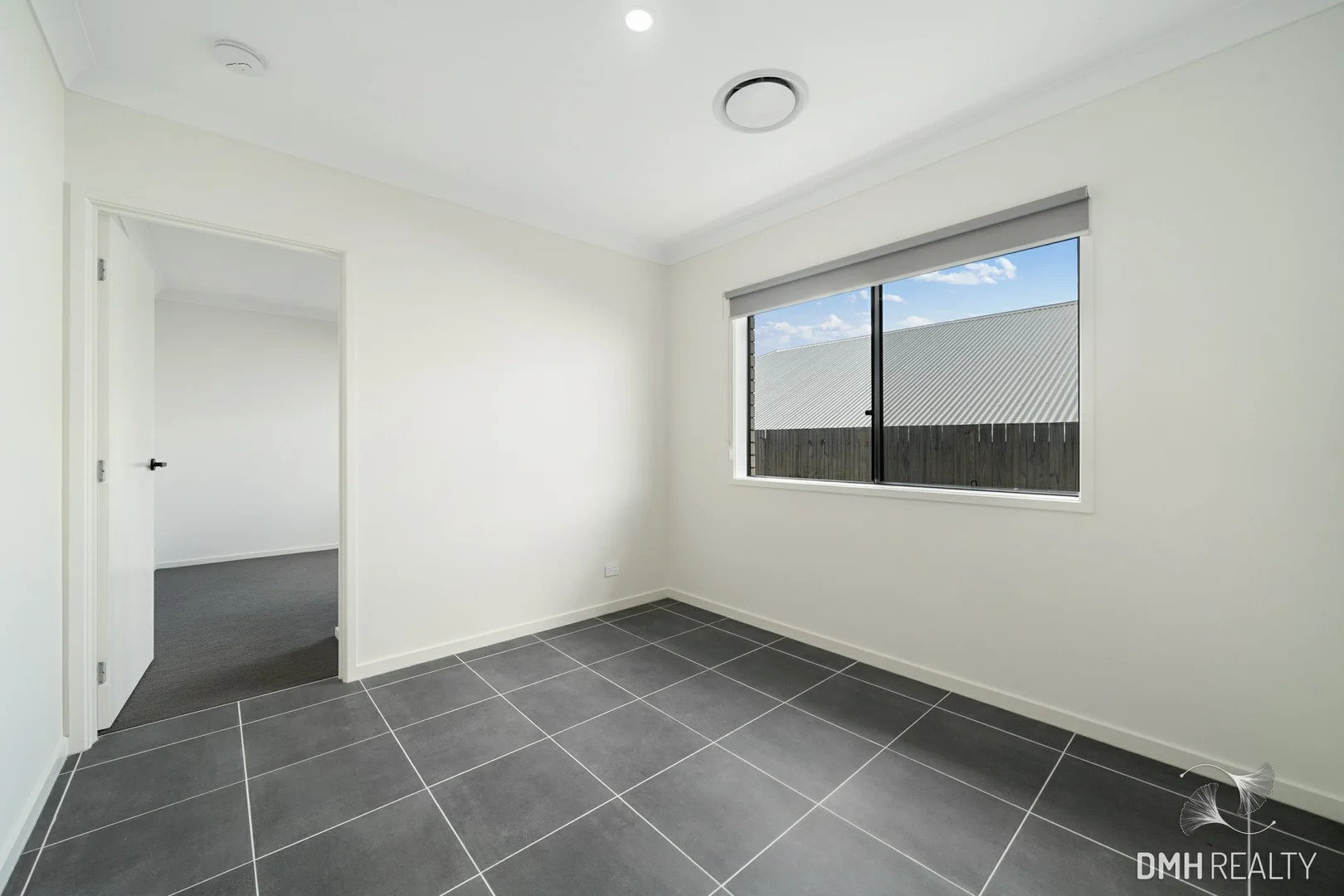 Additional image 8 of 30 Wentworth Drive, Flagstone QLD 4280