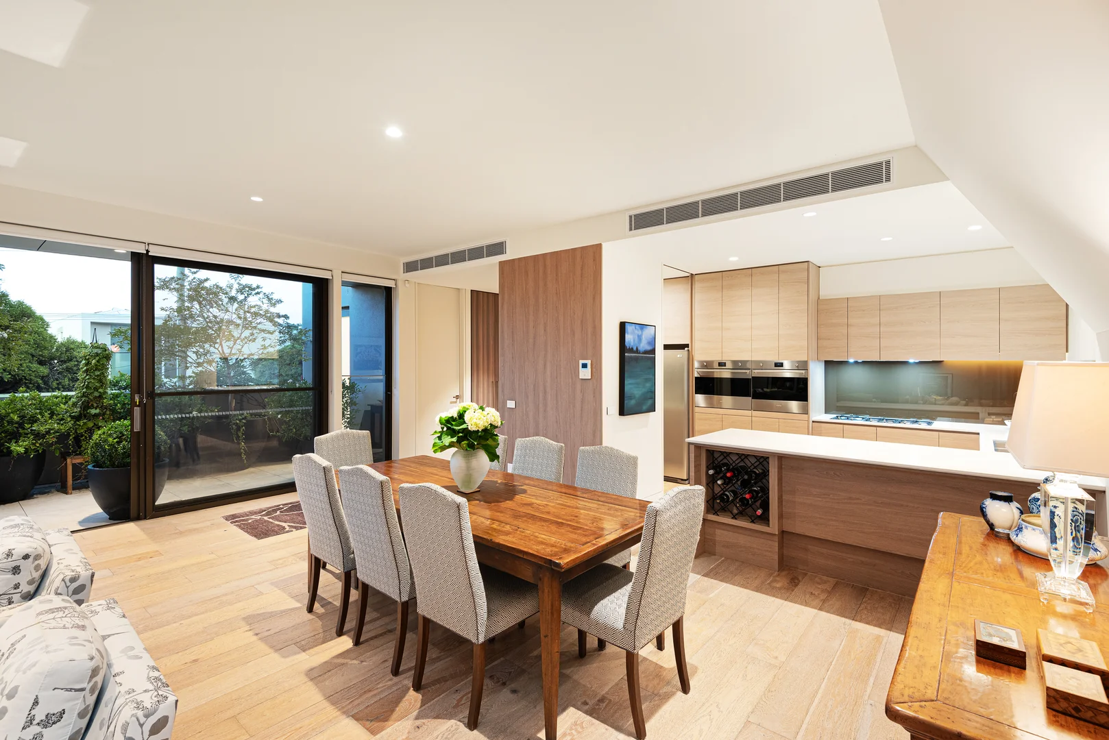 Additional image 3 of Penthouse 2/19 Langdon Road, Caulfield North VIC 3161