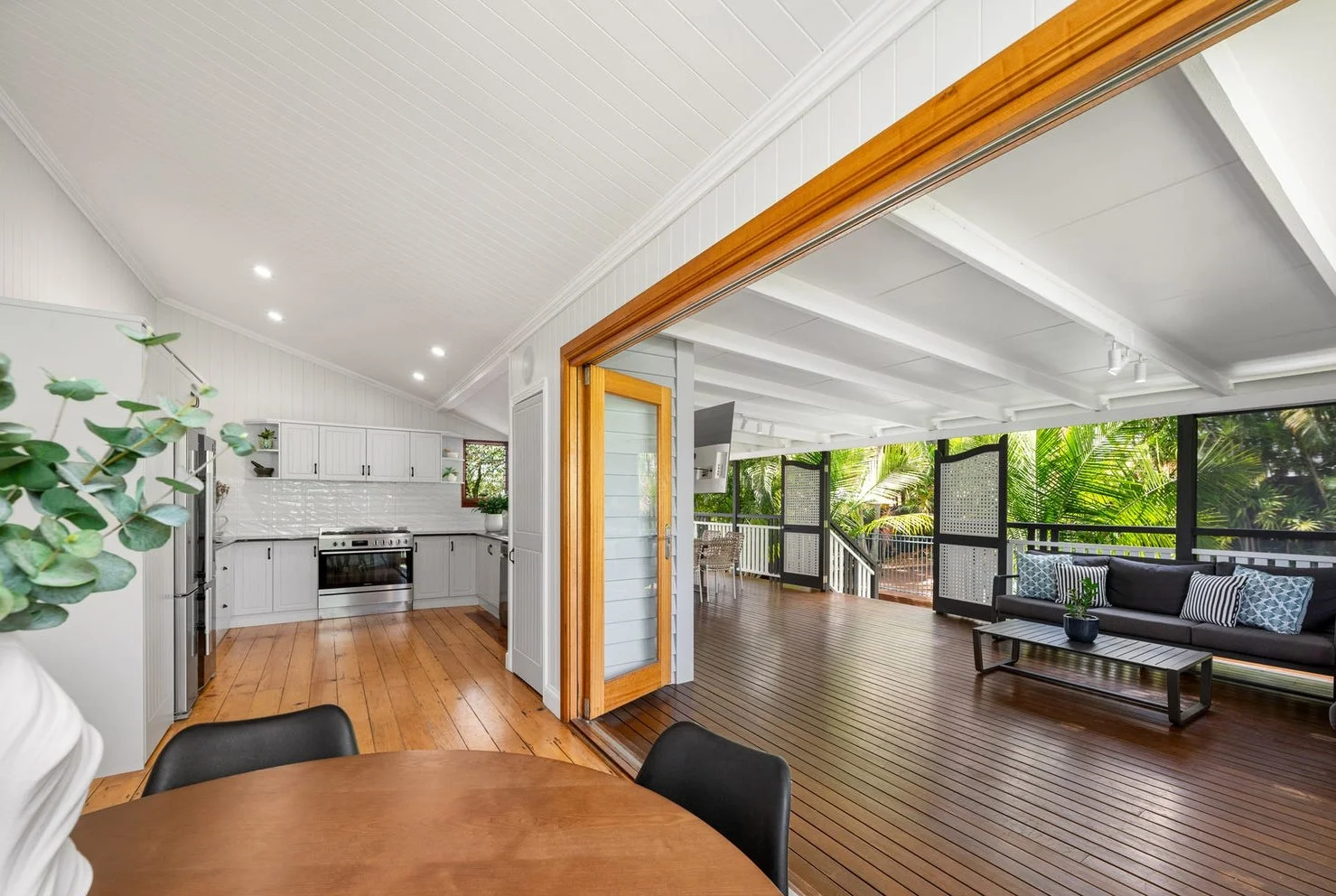 Additional image 3 of 8 Cedar Street, Greenslopes QLD 4120