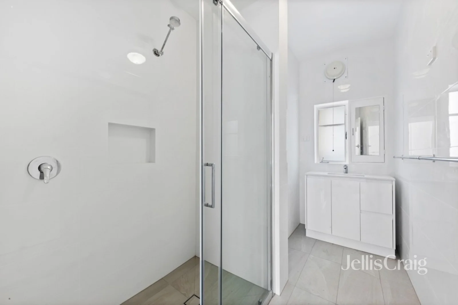 Additional image 8 of 2/19 Lower Plenty Road, Rosanna VIC 3084