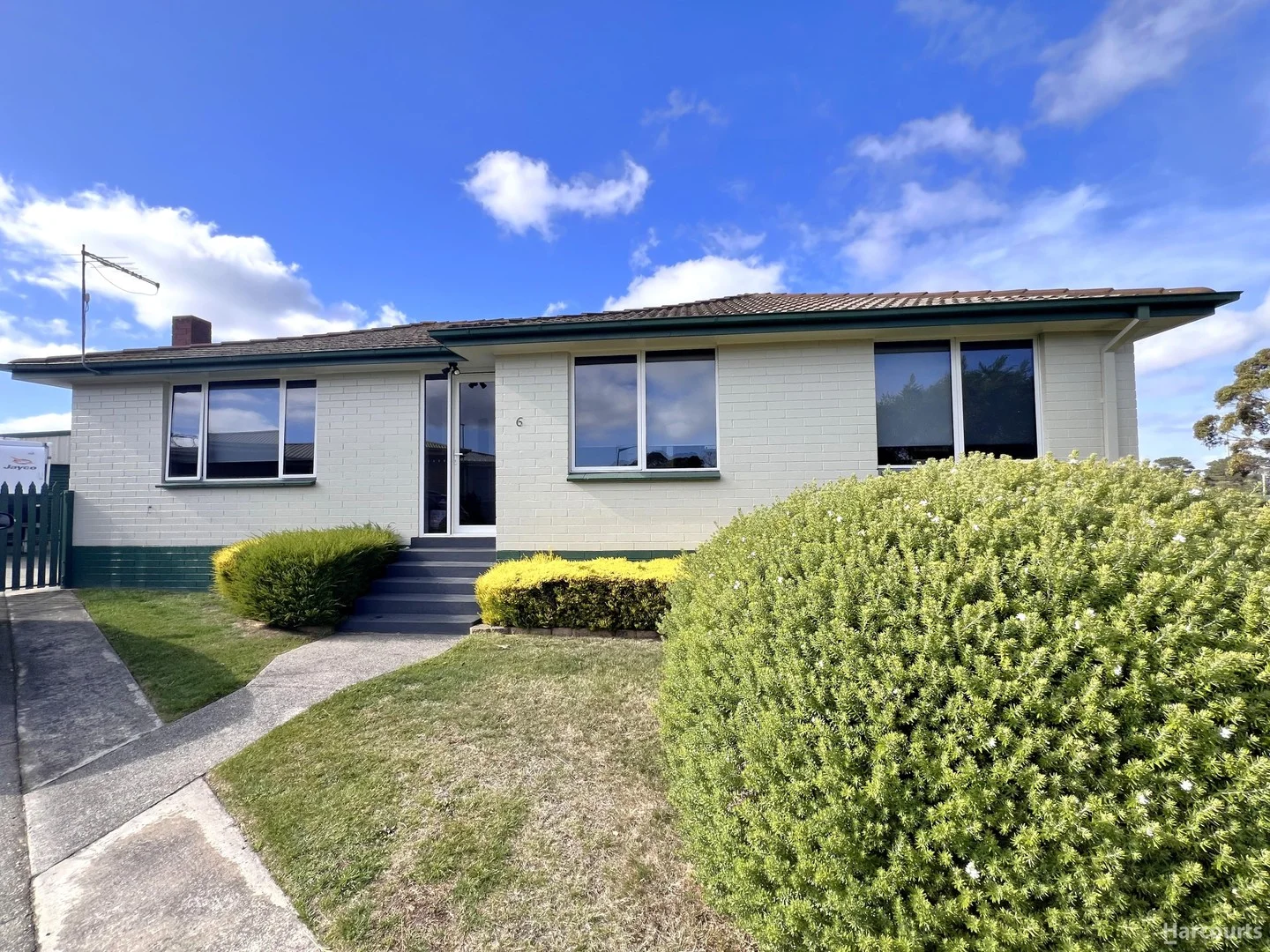 6 Gee Avenue, George Town TAS 7253