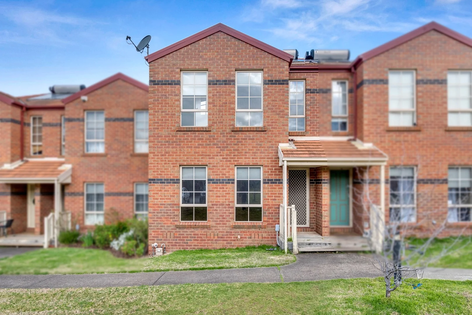 32/22 The Ridge, Roxburgh Park VIC 3064