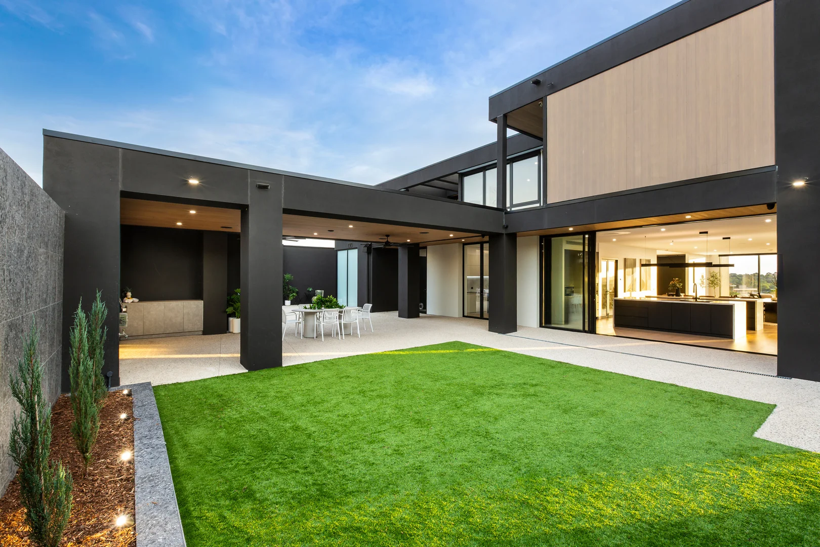 Additional image 32 of 8 Sheldon Court, Lysterfield VIC 3156