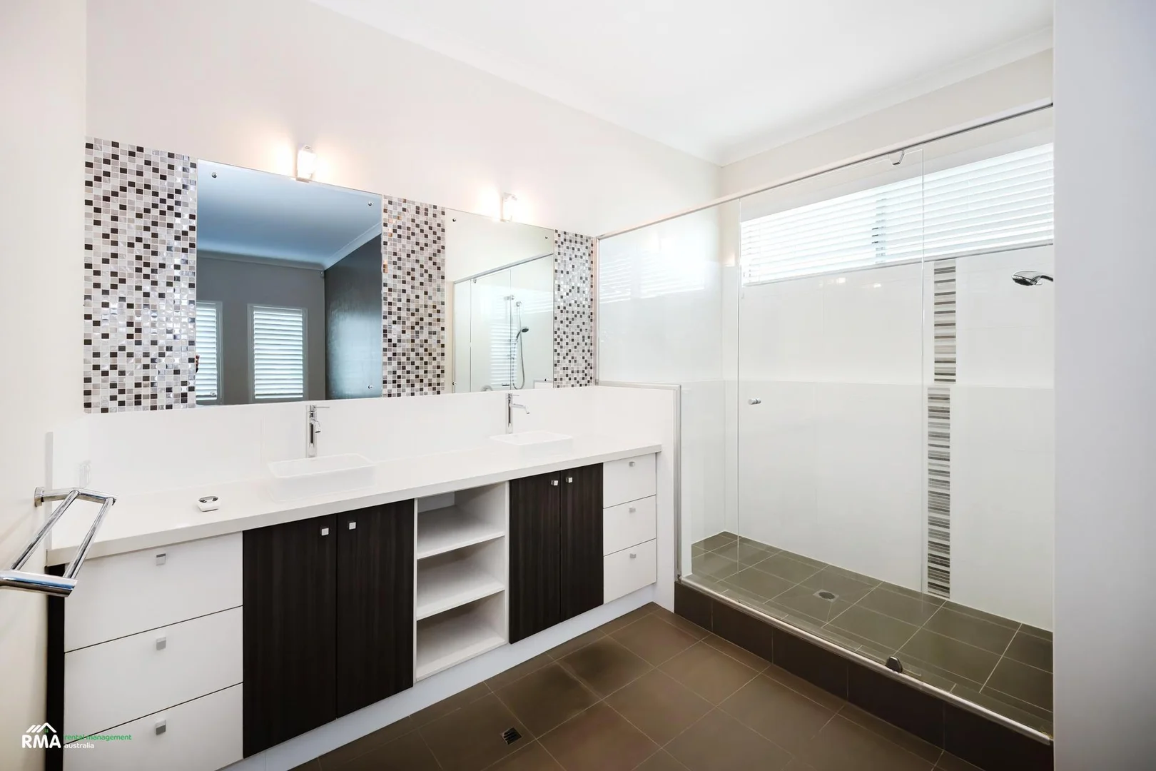 20 Zenith Turn, Baldivis WA 6171 photo 4