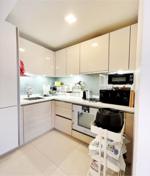 5 Shenton Way photo 5