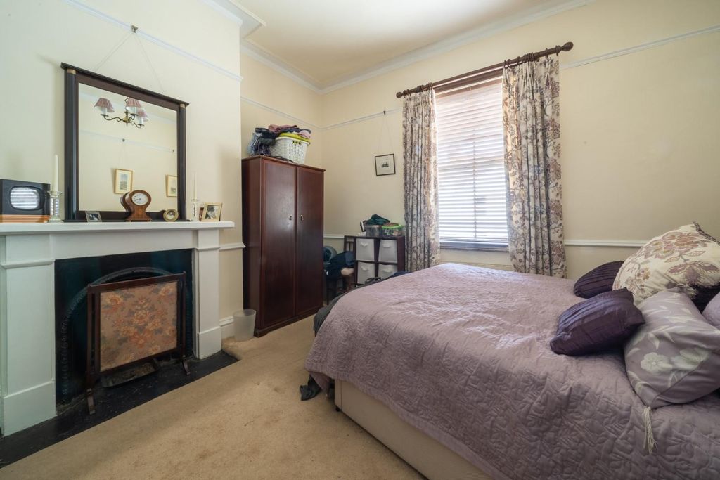 Additional image 4 of 1 bed flat for saleChichester Place, Brighton BN2