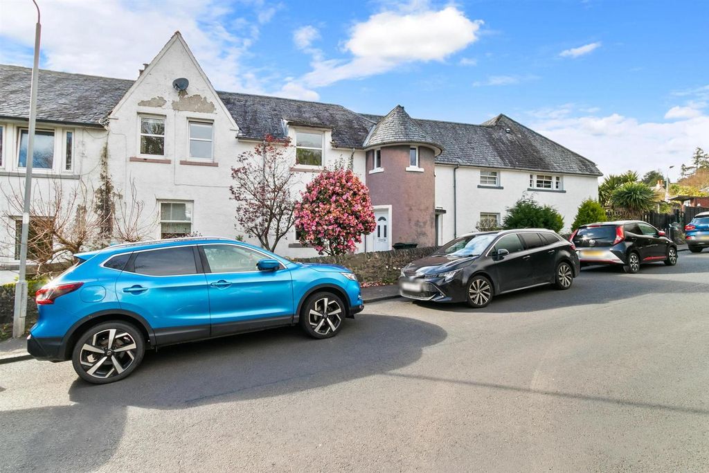3 bed flat for saleBrae House, Manse Brae, Rhu, Helensburgh G84