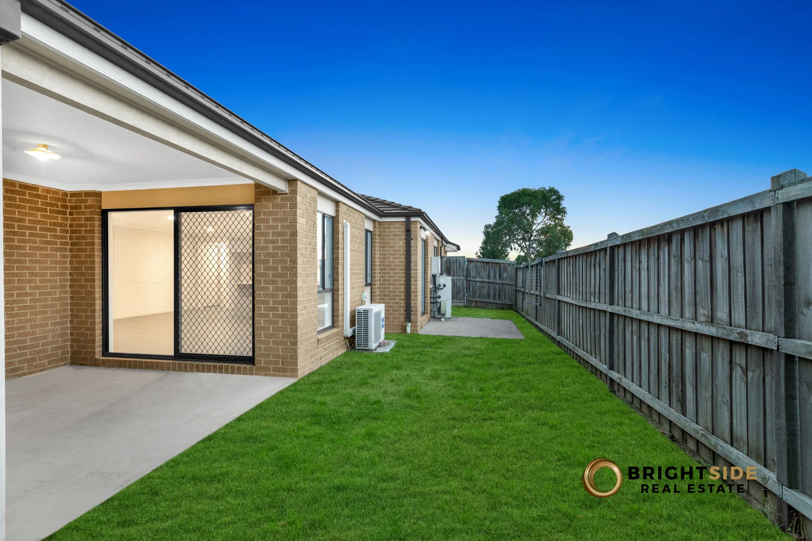 Additional image 13 of 40 Elmtree Cres, Clyde North VIC 3978