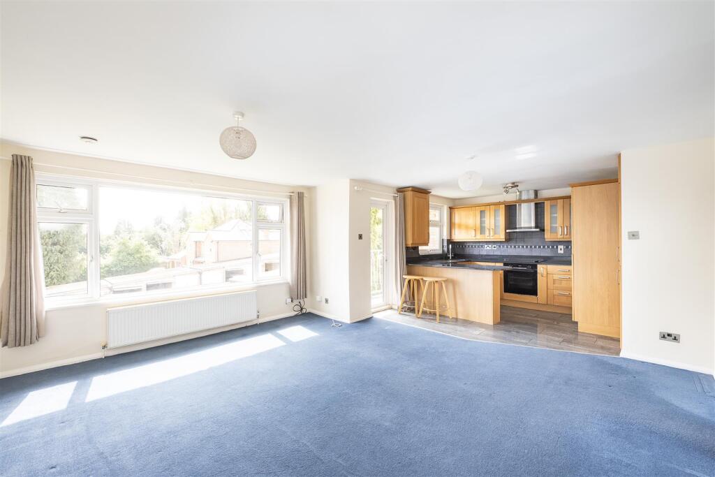 Rothamsted Avenue, Harpenden photo 4