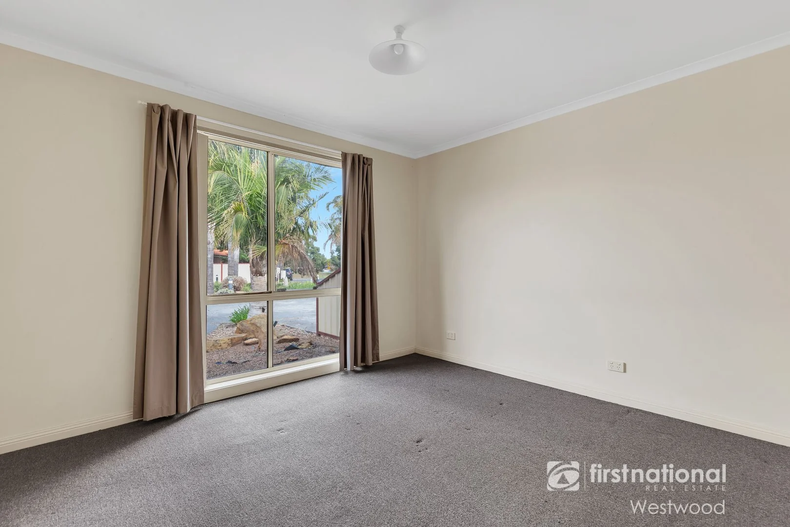 Additional image 5 of 6/6-10 Latham Street, Werribee VIC 3030