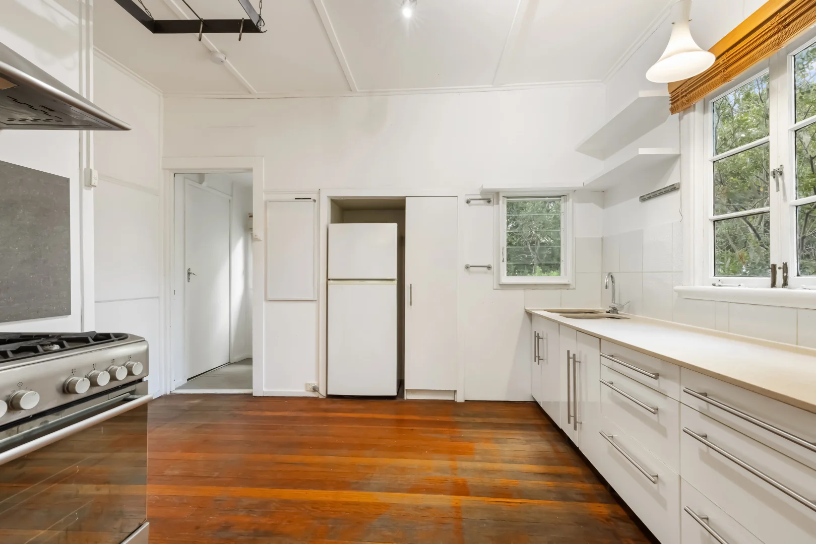 2/236 Lutwyche Road, Windsor QLD 4030 photo 3