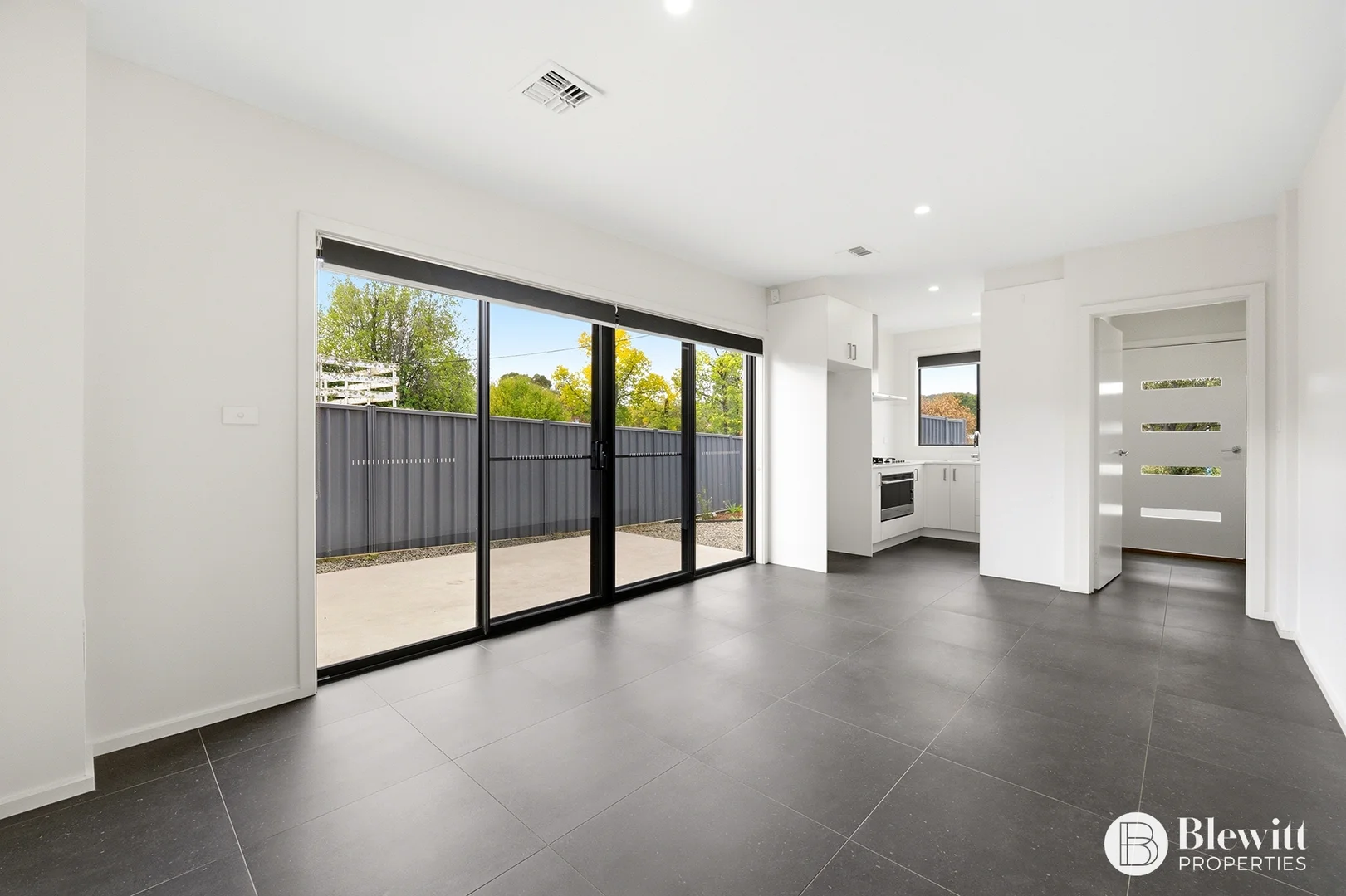 Additional image 3 of 1/4 Powell Street, Queanbeyan East NSW 2620