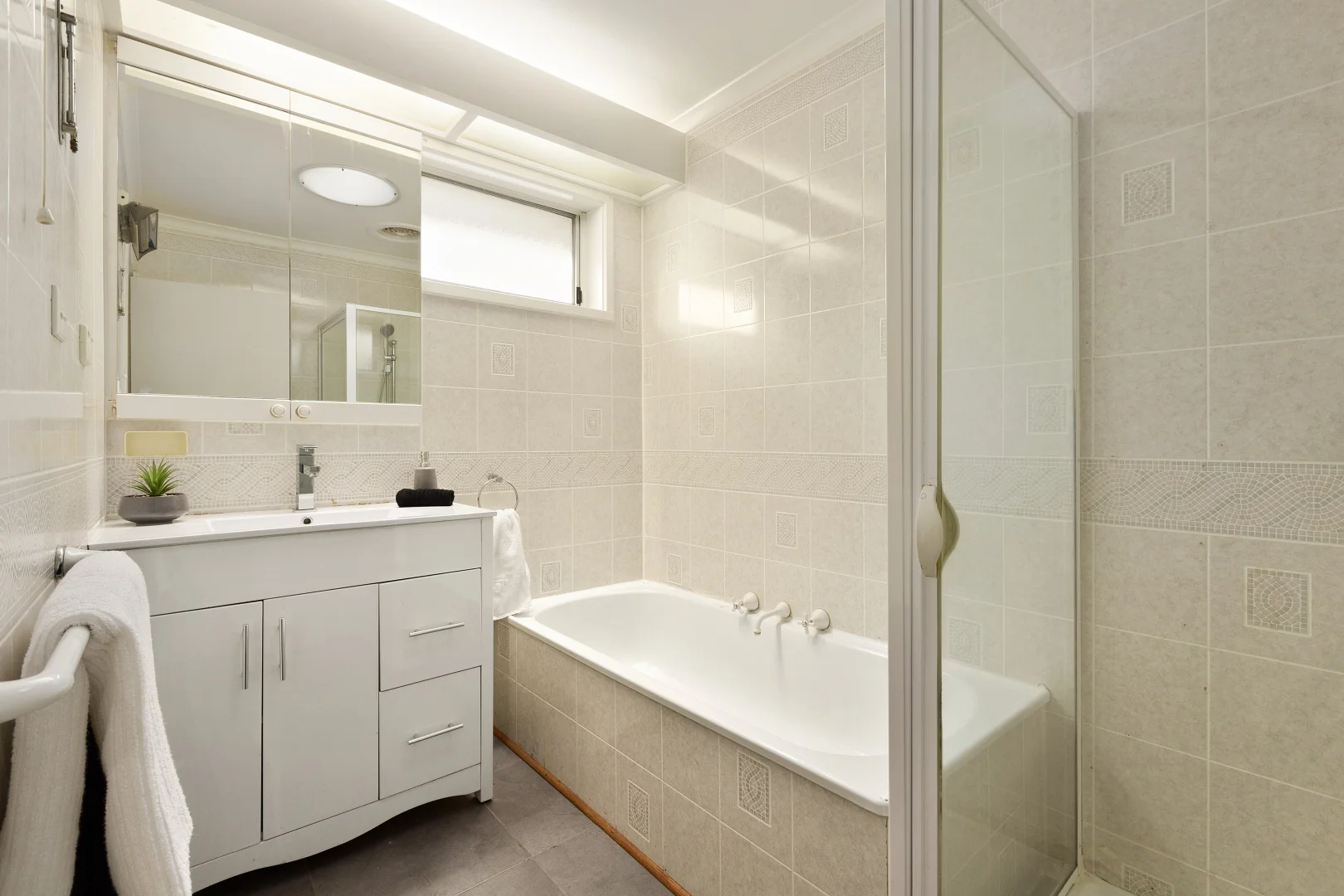 Additional image 5 of 38 Luton Way, Bundoora VIC 3083