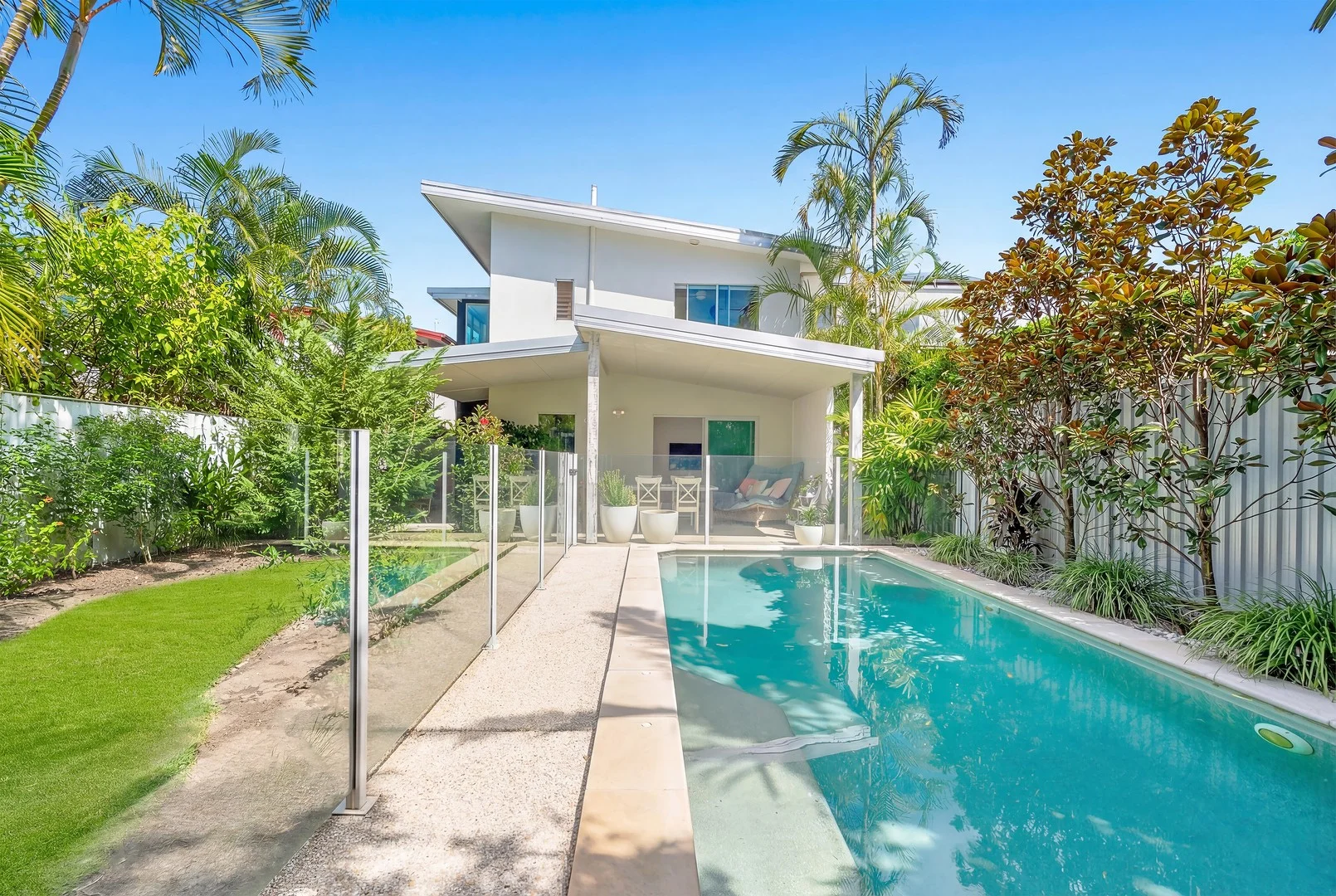 35 Sixth Avenue, Palm Beach QLD 4221