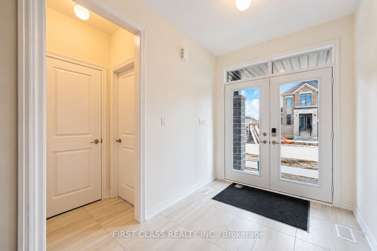 9 Percheron Court, Markham, ON, L6C 3T5 photo 4