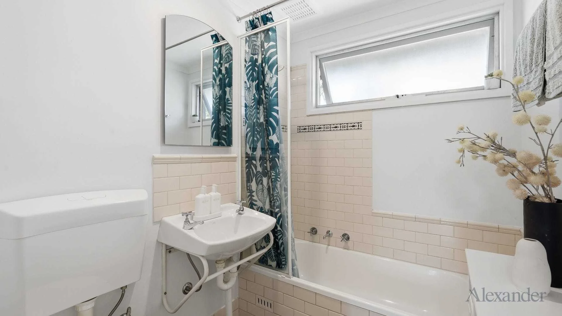 Additional image 14 of 2/24 Pelican Place, Semaphore Park SA 5019