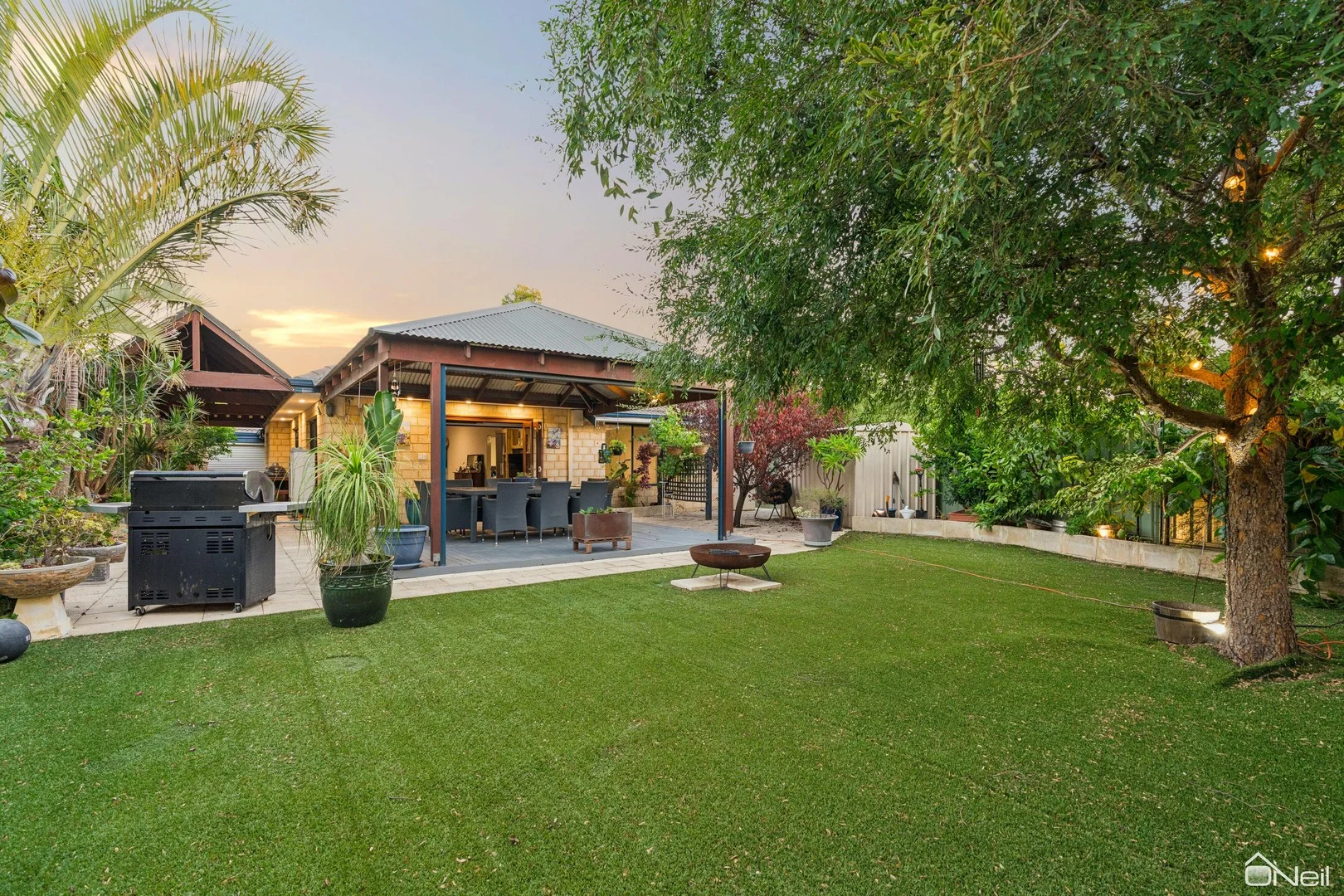 18 Verdant Crescent, Seville Grove WA 6112