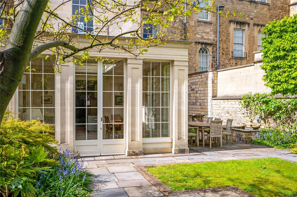Additional image 12 of 7 bed terraced house for saleRoyal Crescent, Bath, Somerset BA1