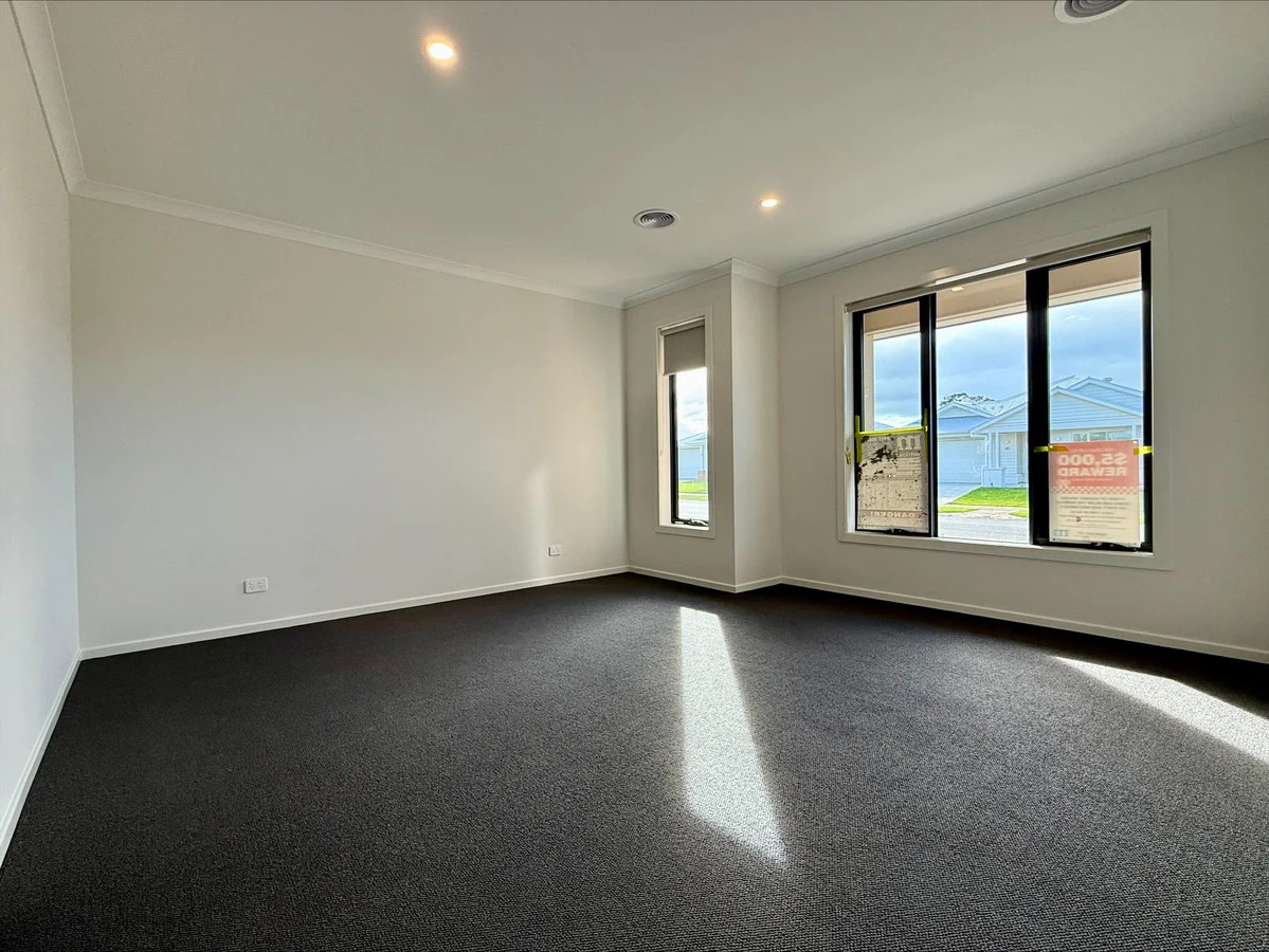 Additional image 3 of 43 Castleknock Drive, Glengarry VIC 3854