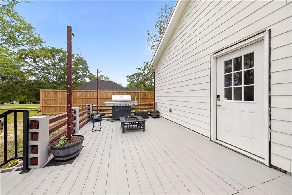 9020 Mullin Road, Smiths Station, AL 36877