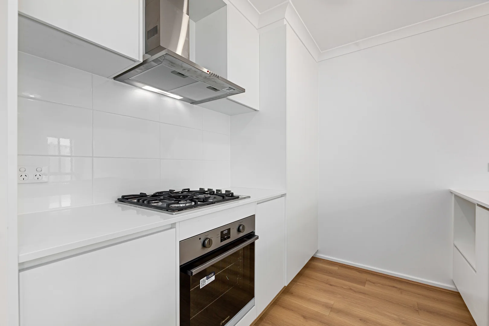 53 Lucania Cres, Tarneit VIC 3029 photo 3