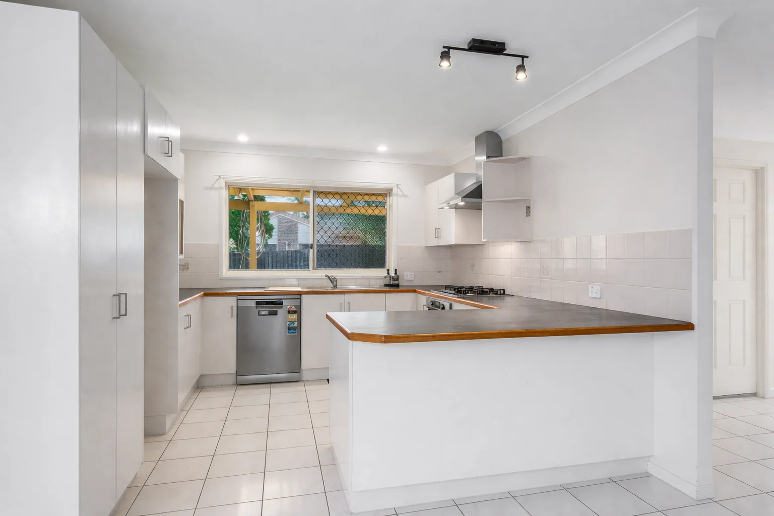 Additional image 2 of 20 Mahogany Place, Forest Lake QLD 4078