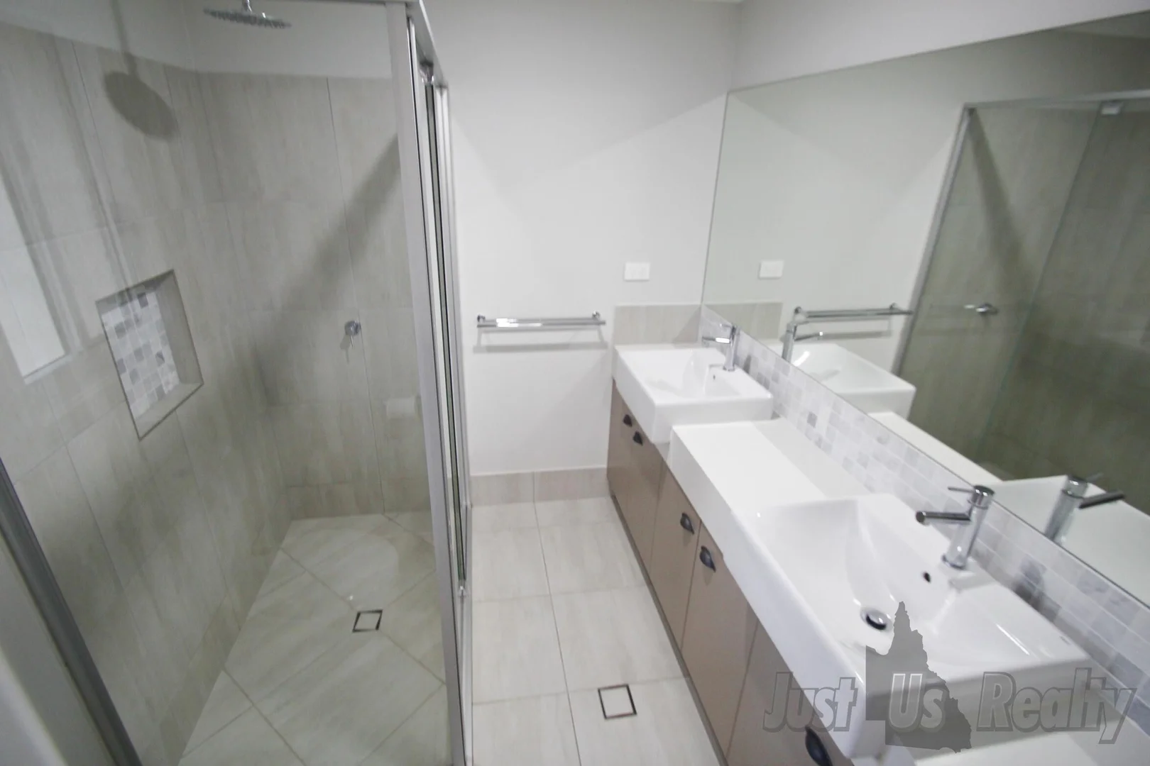 Additional image 8 of 1 Bowerbird Court, Branyan QLD 4670