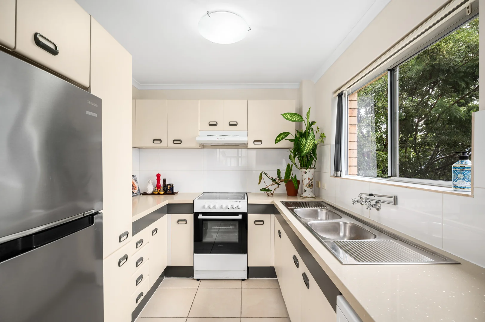 Additional image 9 of 3/41 Mitre Street, St Lucia QLD 4067