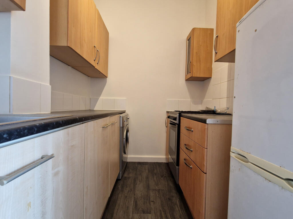 Salisbury Road Birmingham B13 k8JT photo 5