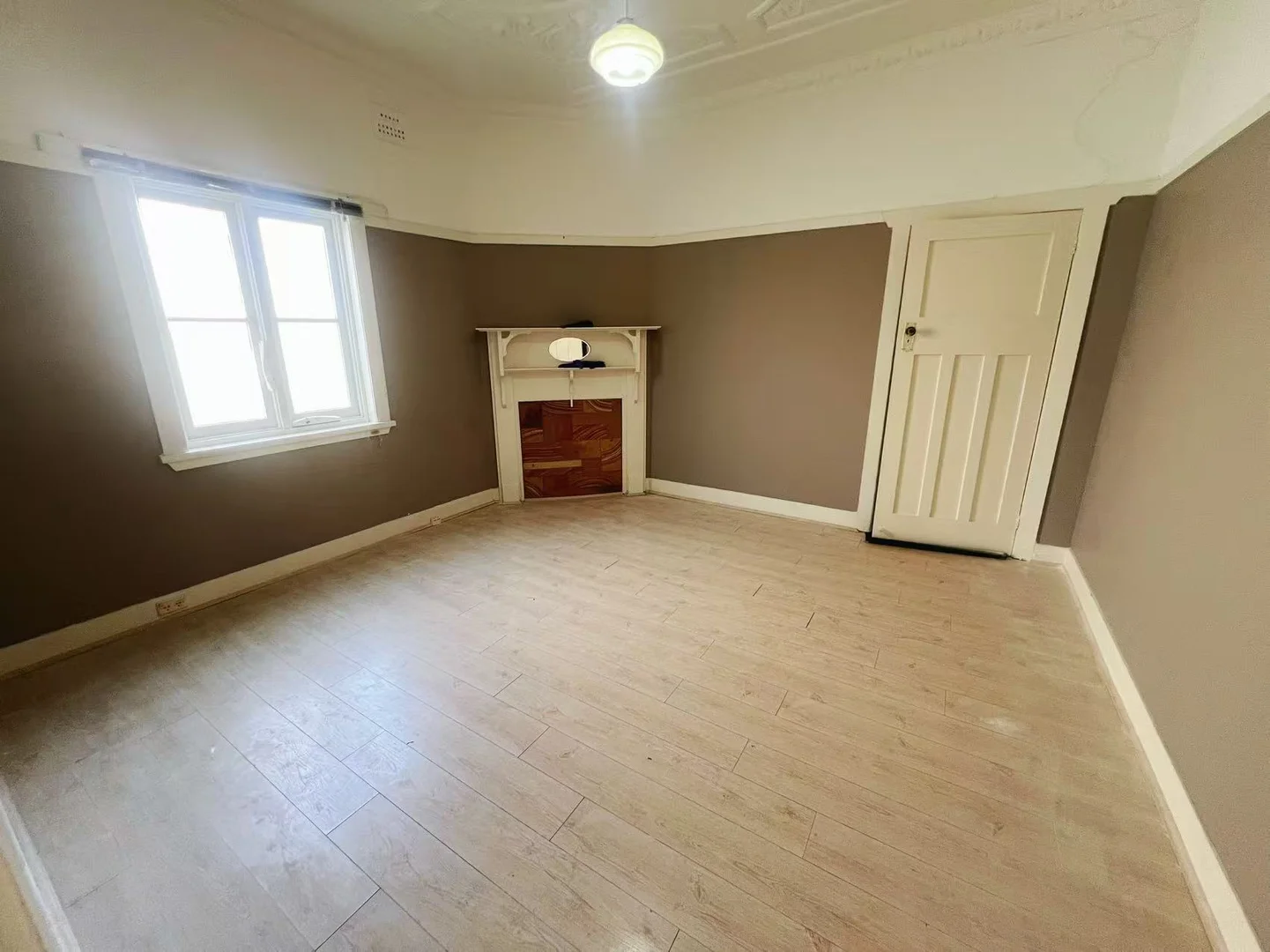 Additional image 5 of 49 Jubilee Avenue, Carlton NSW 2218