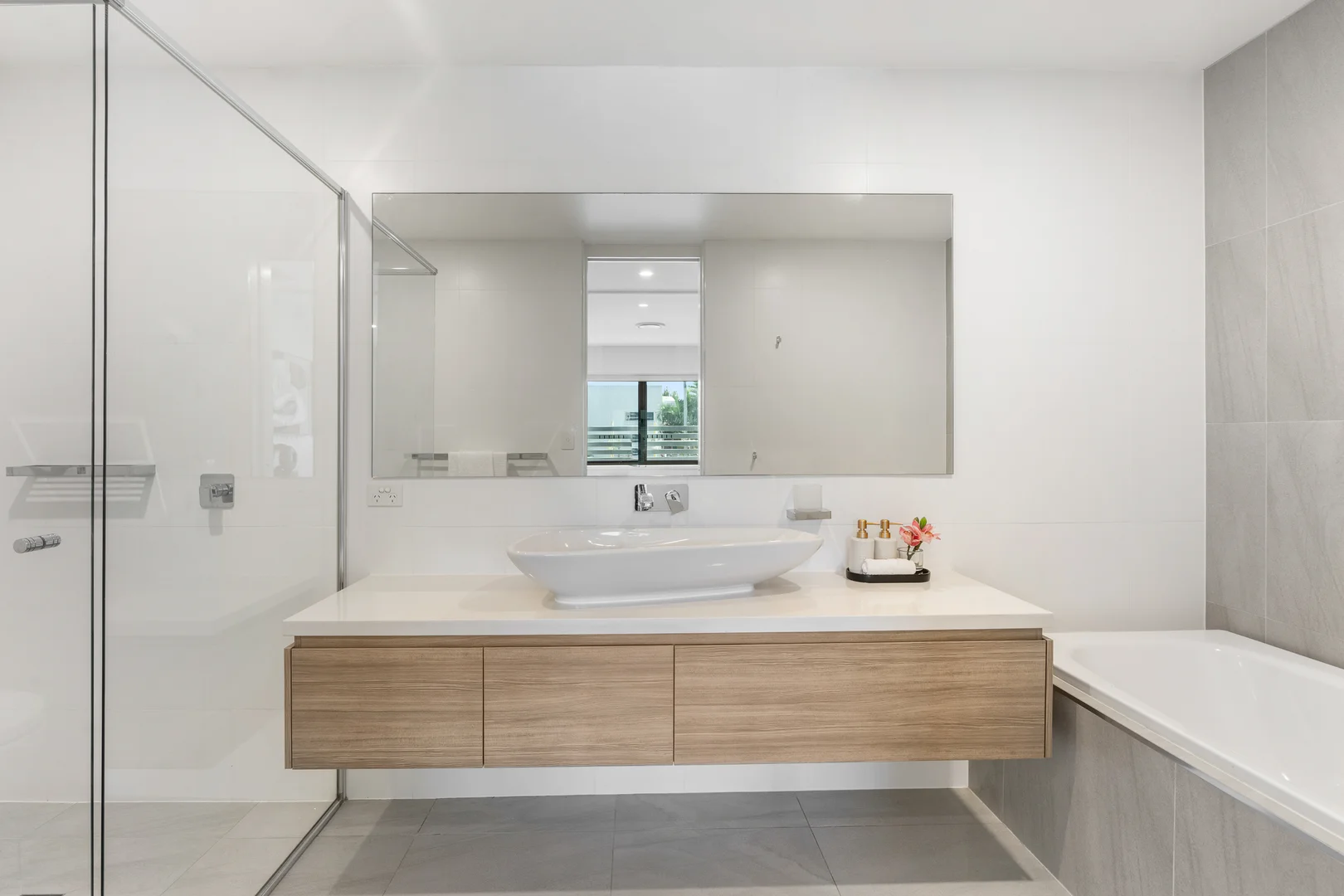 Additional image 26 of 2/67 Garrick Street, Coolangatta QLD 4225