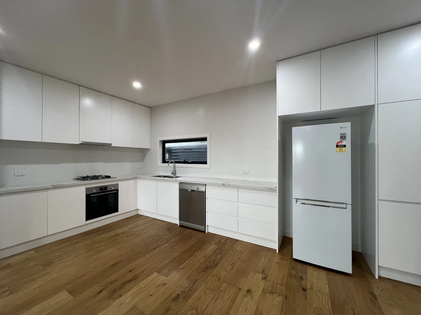 4 Station Walk, Box Hill VIC 3128 photo 3