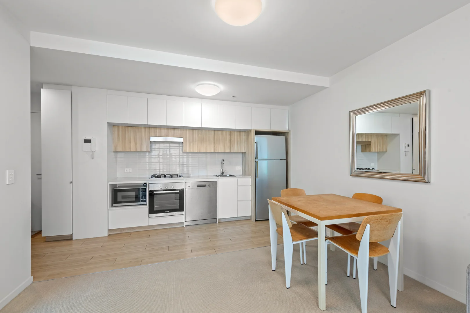 Additional image 6 of 51410/37B Harbour Road, Hamilton QLD 4007