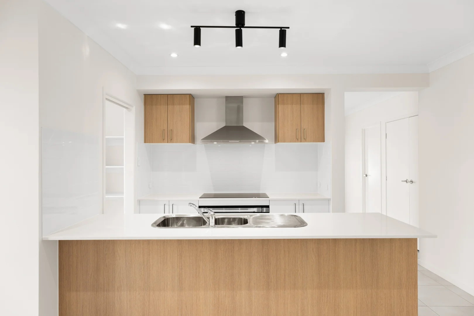 51 Namba Circuit, Yarrabilba QLD 4207 photo 2