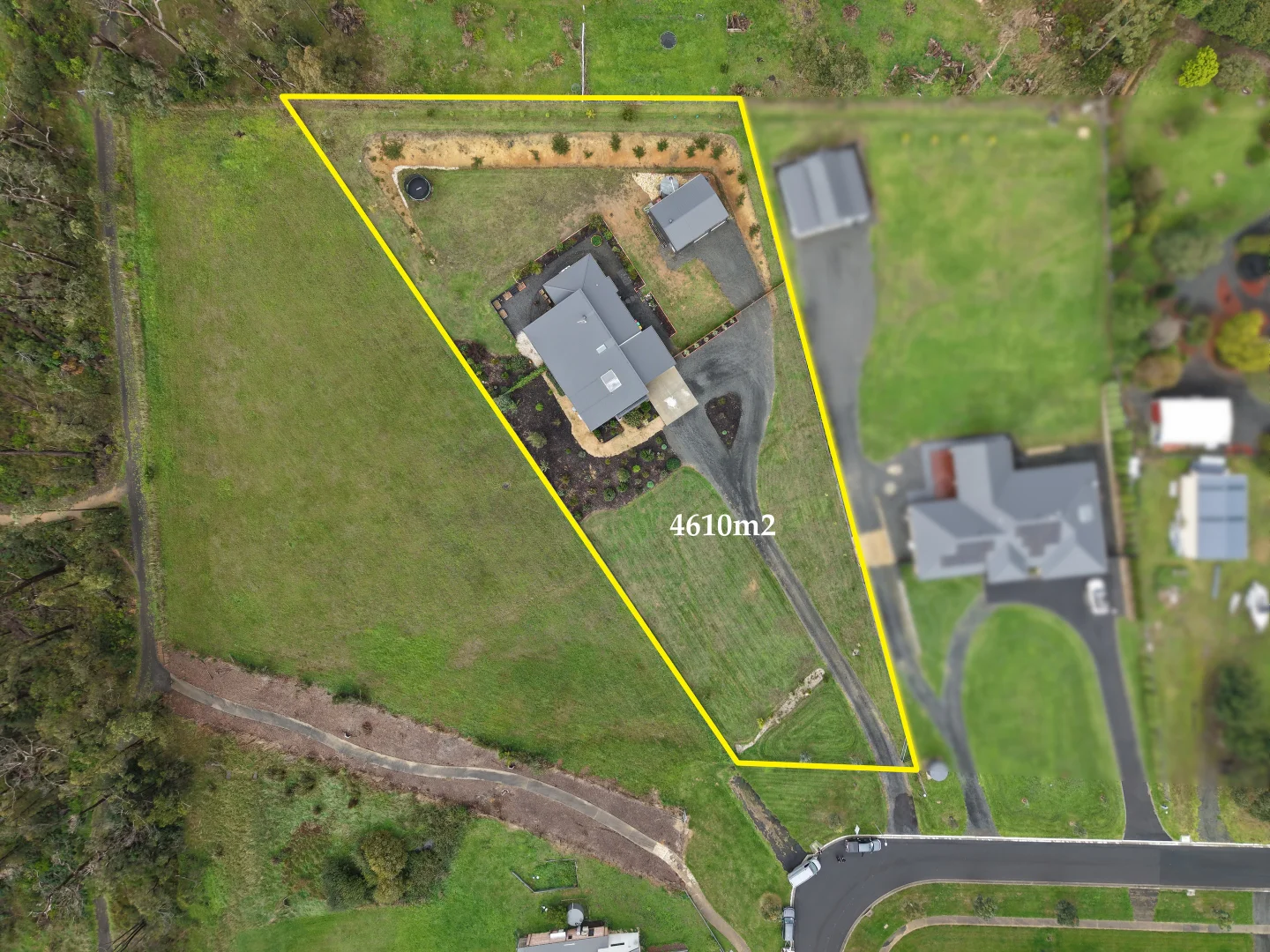 Additional image 20 of 4 Laura Rise, Mirboo North VIC 3871