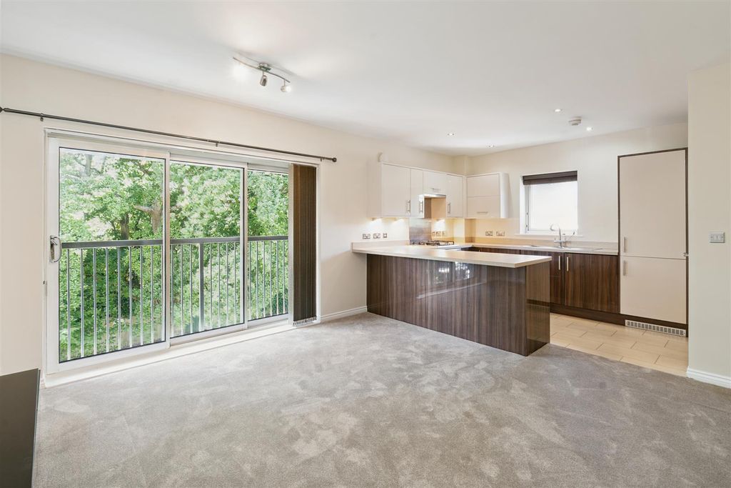 Additional image 2 of 2 bed flat for saleHighfield Road, Edgbaston B15